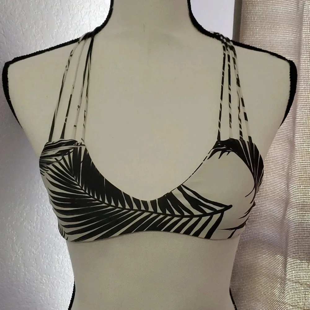 Mikoh Banyans Multi String Bikini Swim Top In Palm Leaf M